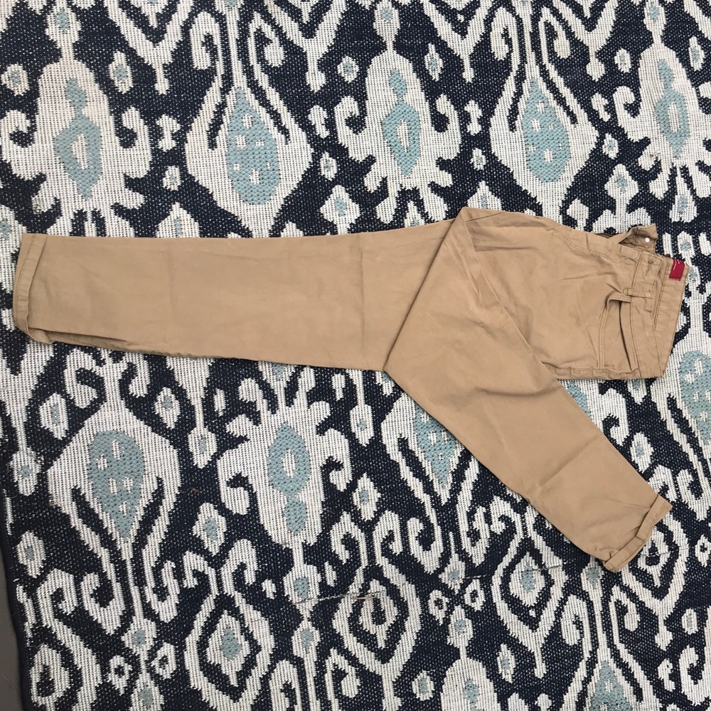 Men’s Khaki Pants